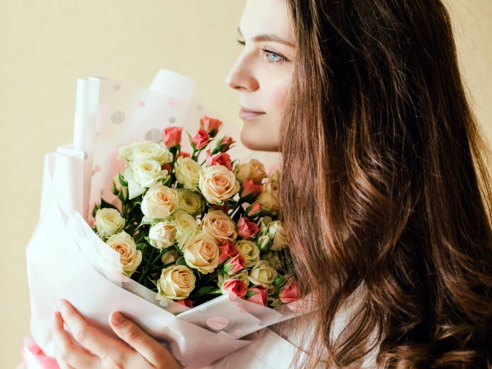 Ramos de rosas amarillas naturales al mejor precio