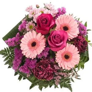 Ir al producto: Ramo de flores cairo