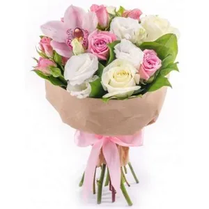 Ir al producto: Ramo de flores kilamba