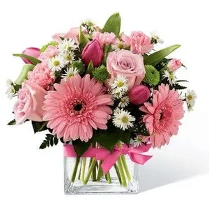 Ir al producto: Centro de flores kuwait