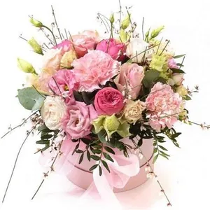 Ir al producto: Centro de flores kiev
